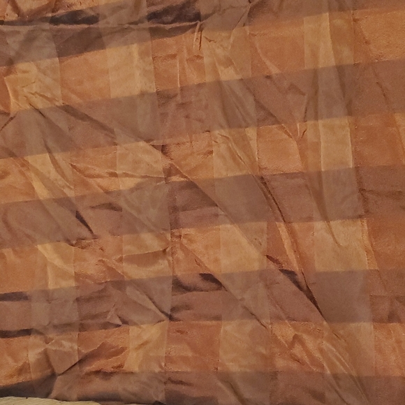 Light and dark brown hijab - Picture 2 of 2